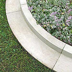 Rasenkantenstein aus Steinguss - Arcadian Außenkurve 1000mm / Sand