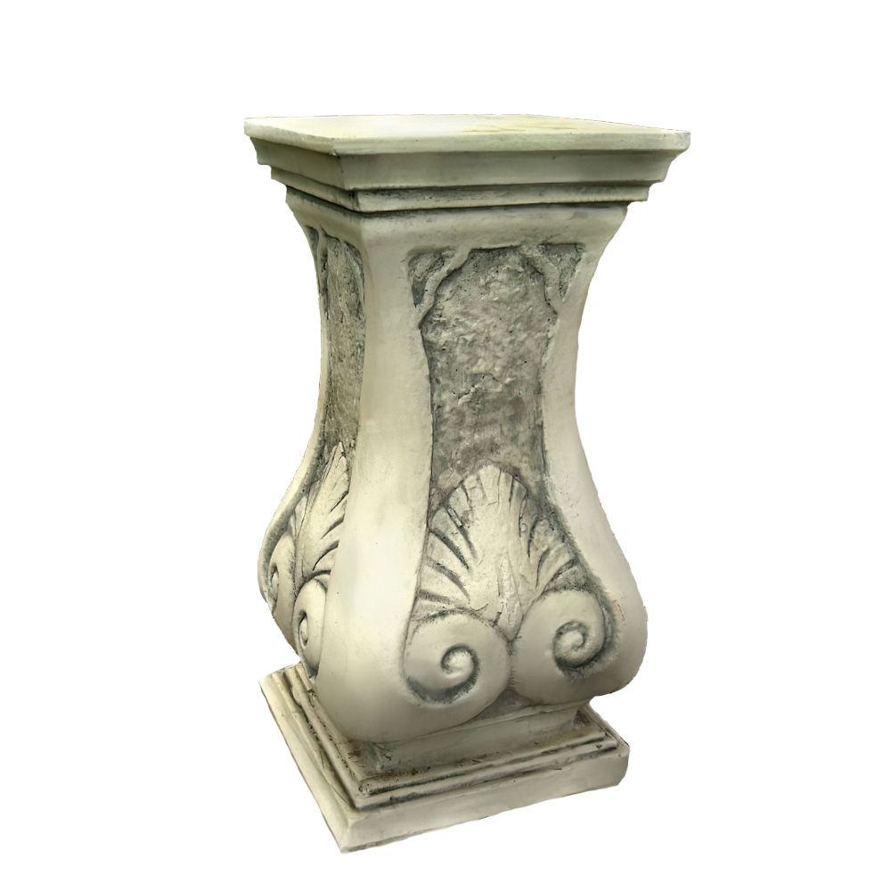 Eckiger Gartensockel aus Steinguss - detailreich gestaltet - Gregorio / Antikia