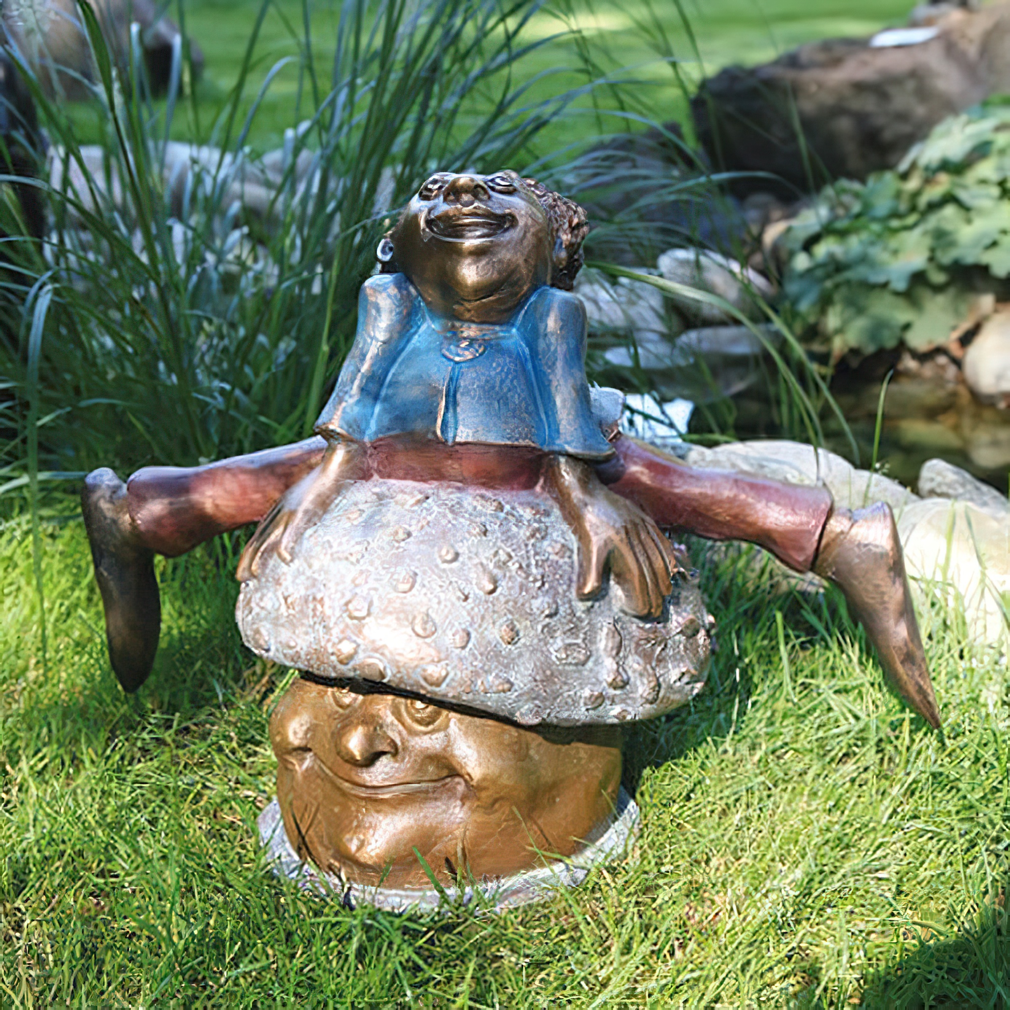 Bunte Gartenfigur mit Pilz - limitierte Künstlerfigur - Archibald, der Sportliche
