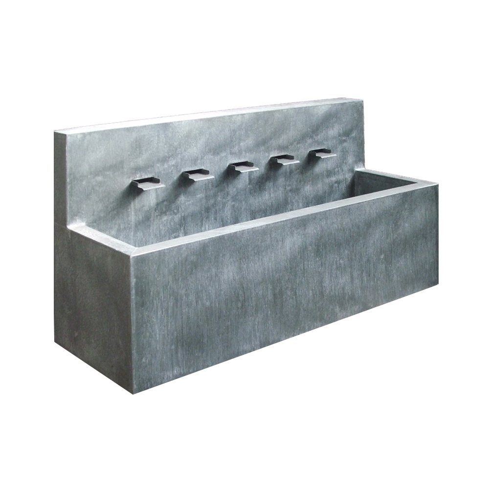 Robuster Metall Gartenbrunnen mit 5 schmalen Ausläufen - Ophelados / Stahl galvanisiert