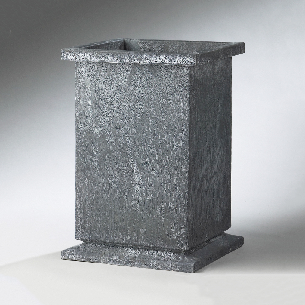 Säulenförmiger Pflanztopf aus Metall in Grau oder Rost - Pera Nona / 40x25x25cm (HxBxT) / Stahl galvanisiert