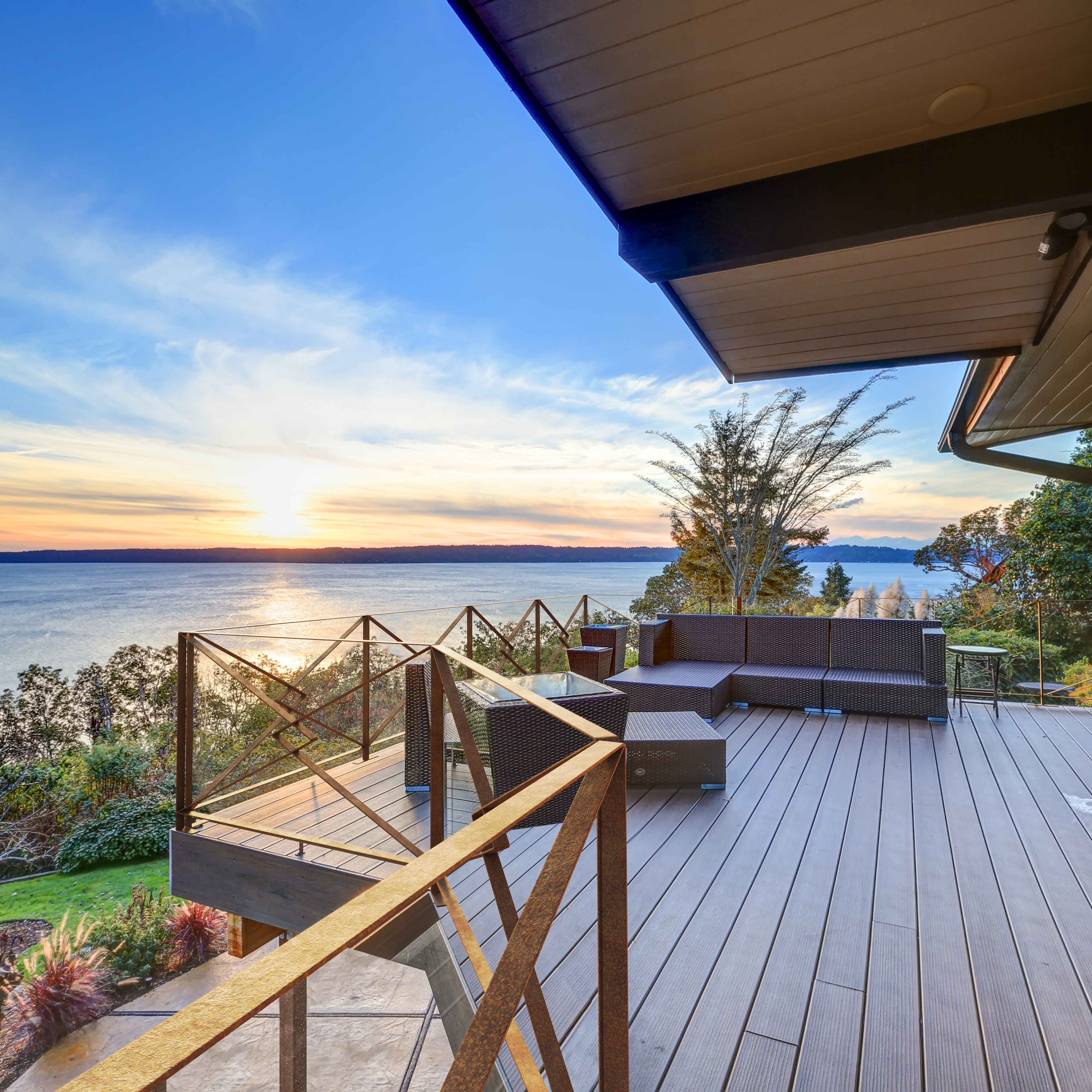 Cortenstahl Zaun modernes Designelement für Garten & Terrasse