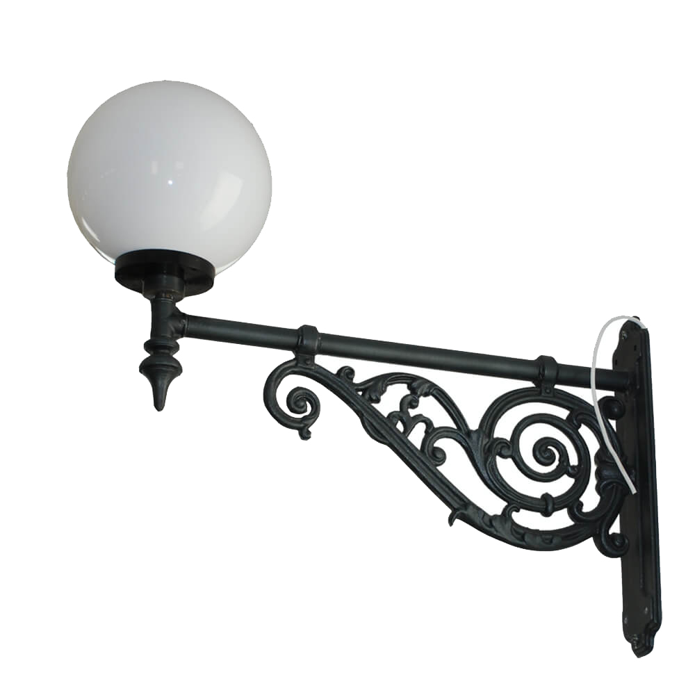 Schwarze Wandlampe mit kugelförmigem weißem Glas, ideal für Gartendekoration