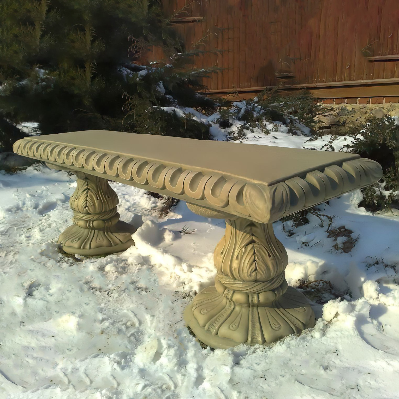 Stilvolle 2-Sitzer Steinguss Bank für den Garten - reich verziert - Sotiria / Calabria