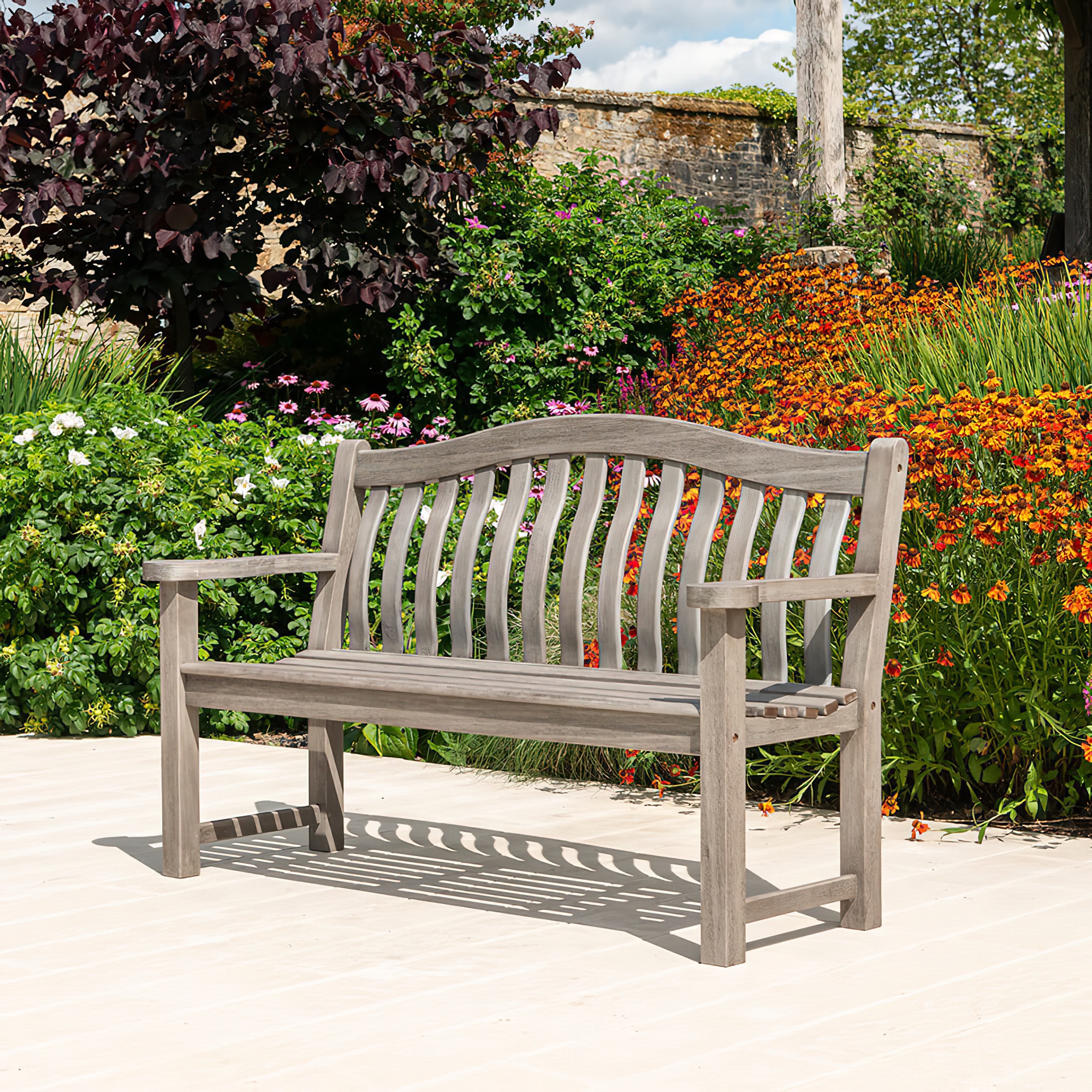 Graue Sitzbank für den Garten aus Akazienholz - Gartenbank Boyle