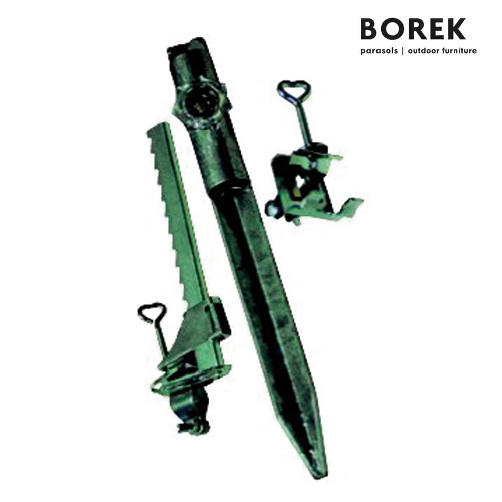 Grüner Metall-Erdspieß mit zwei Schraubklemmen für die Befestigung von Sonnenschirmen oder Gartenmöbeln