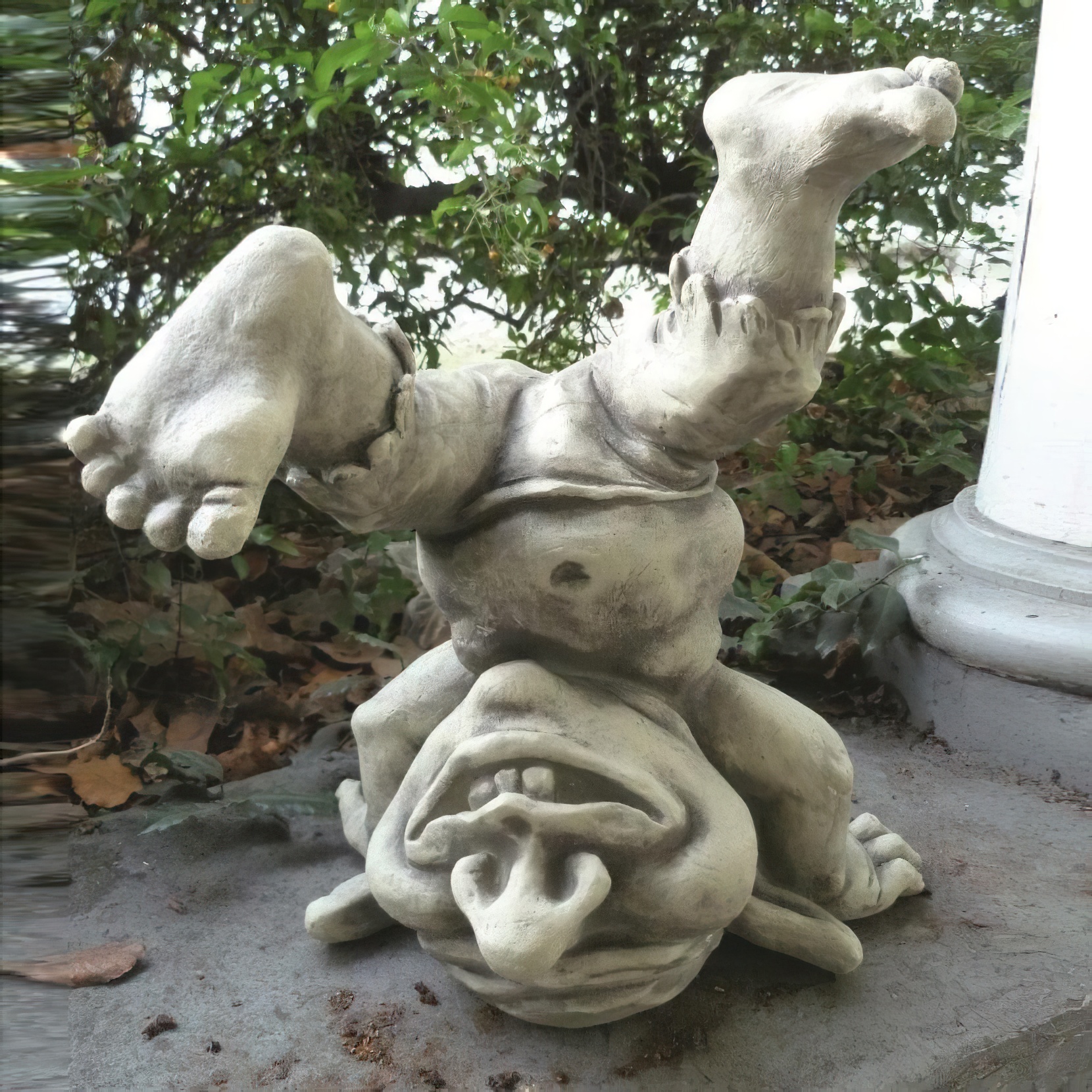 Dekorative Garten Steinguss Figur - Bernhard