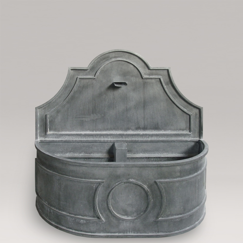 Großer Wandbrunnen aus Zink - Barocco