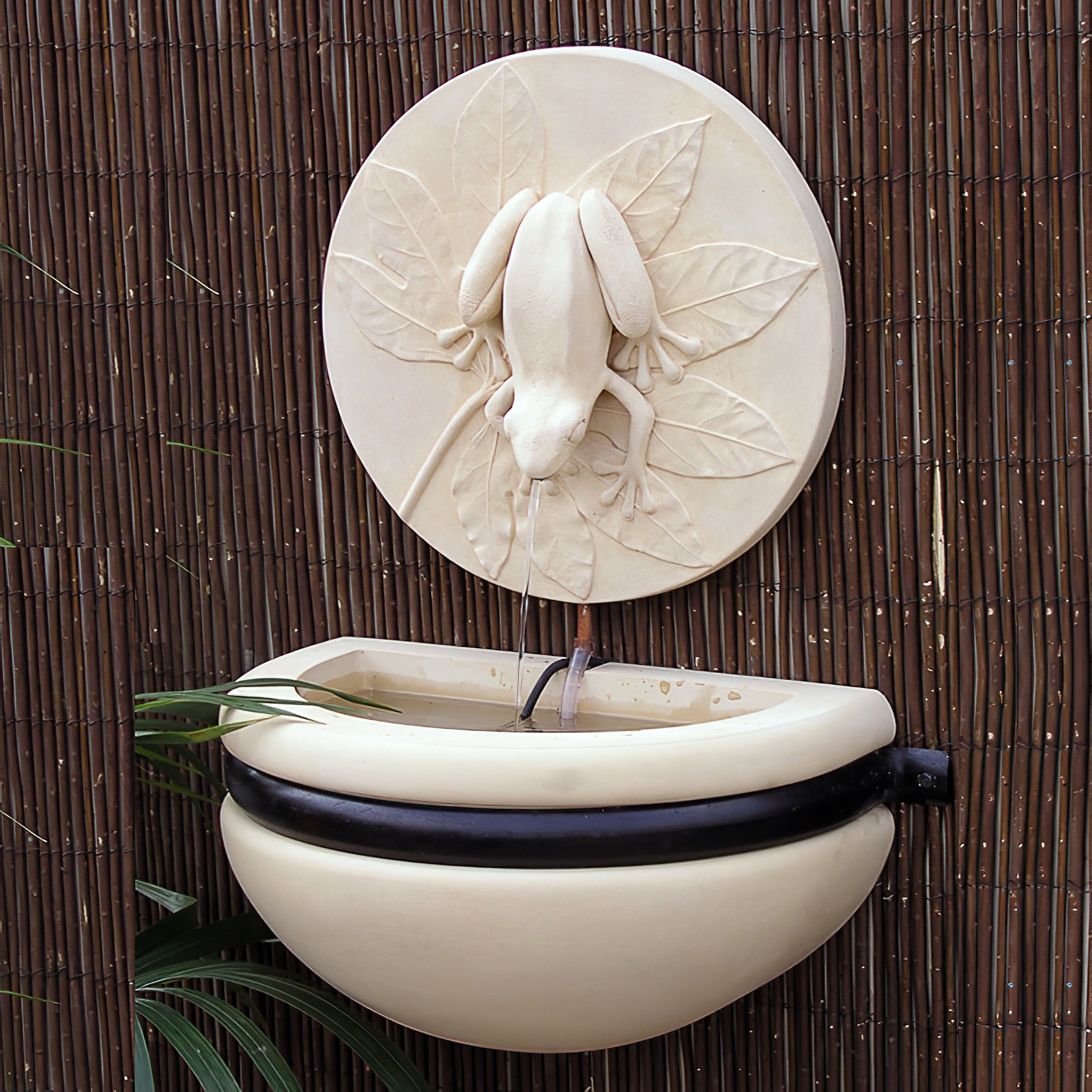 Stein Wandbrunnen modern - Anura / Sand