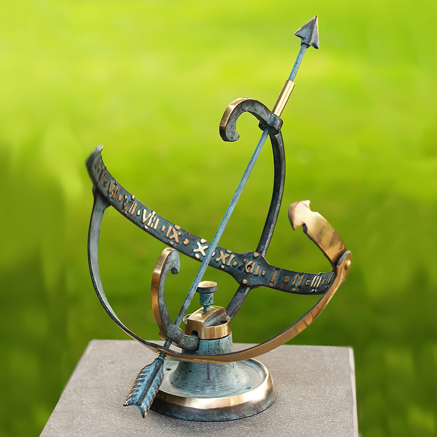 Antik Design Sonnenuhr aus Bronze - Chronos