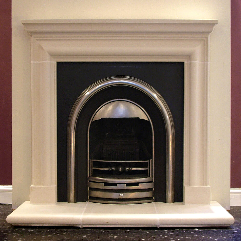 Stein Kaminverblendung als Innendekoration - Offa House / Sand