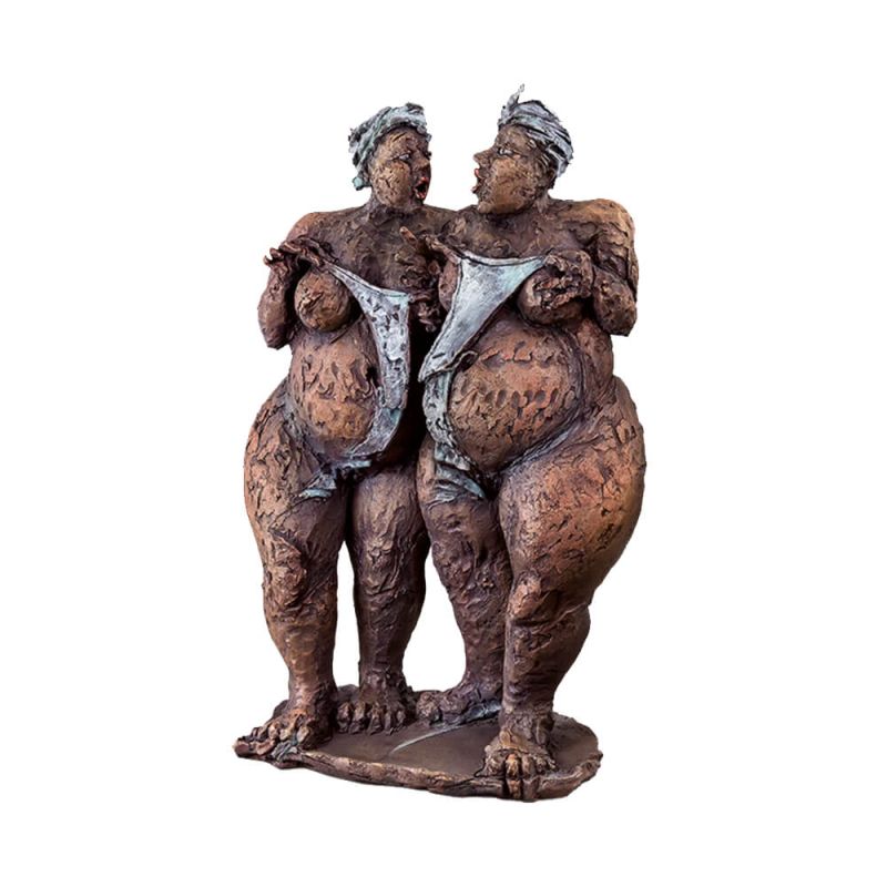 Figure en bronze de deux personnages dansants et potelés comme décoration de jardin