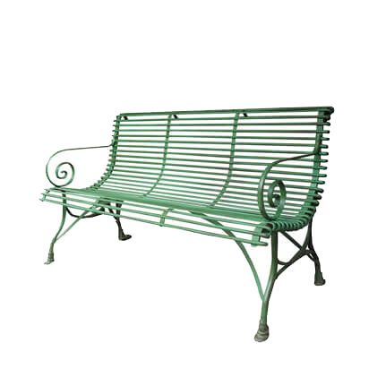 Banc en métal vert courbé pour le jardin
