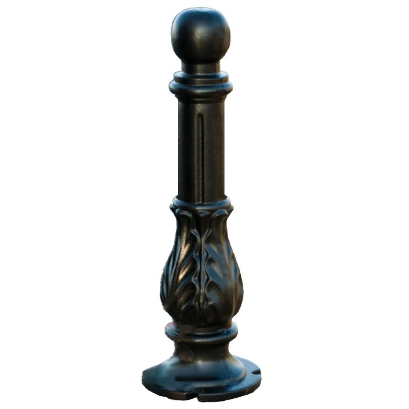 Poteau de jardin ornemental noir avec un design artistique