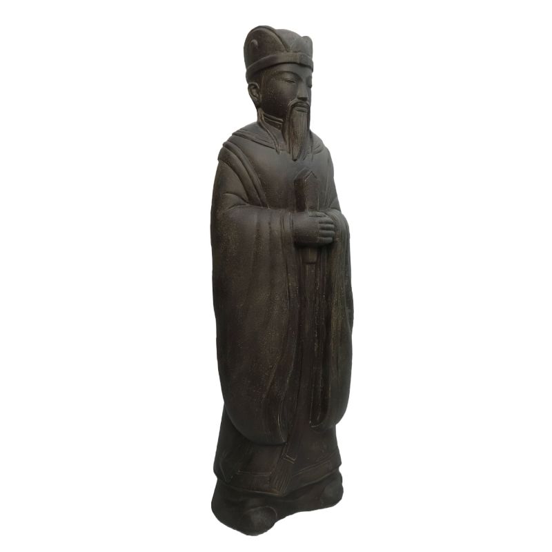 Sculpture de jardin en pierre représentant un homme asiatique en habits traditionnels