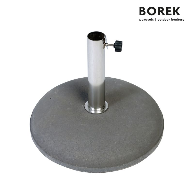 Base de parasol ronde en pierre grise avec support en métal de Borek