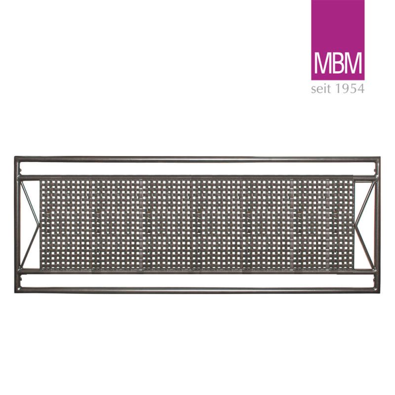 Structure rectangulaire en métal avec motif perforé, cadre pour mobilier de jardin