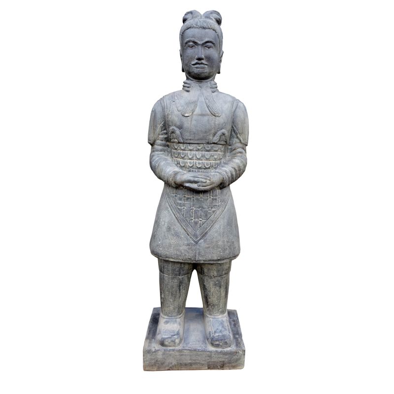 Statue en pierre d'un guerrier comme décoration de jardin exclusive