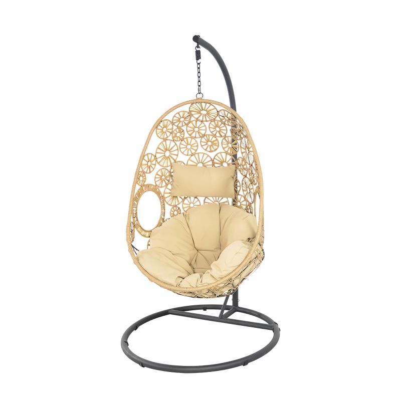 Sedia sospesa beige con struttura metallica decorativa da giardino